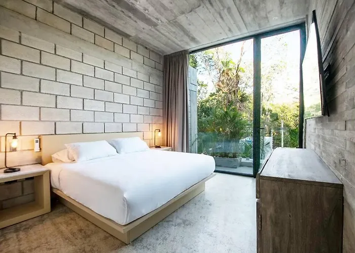Architectural Masterpiece Experience Private Pool & Great Concierge Service *